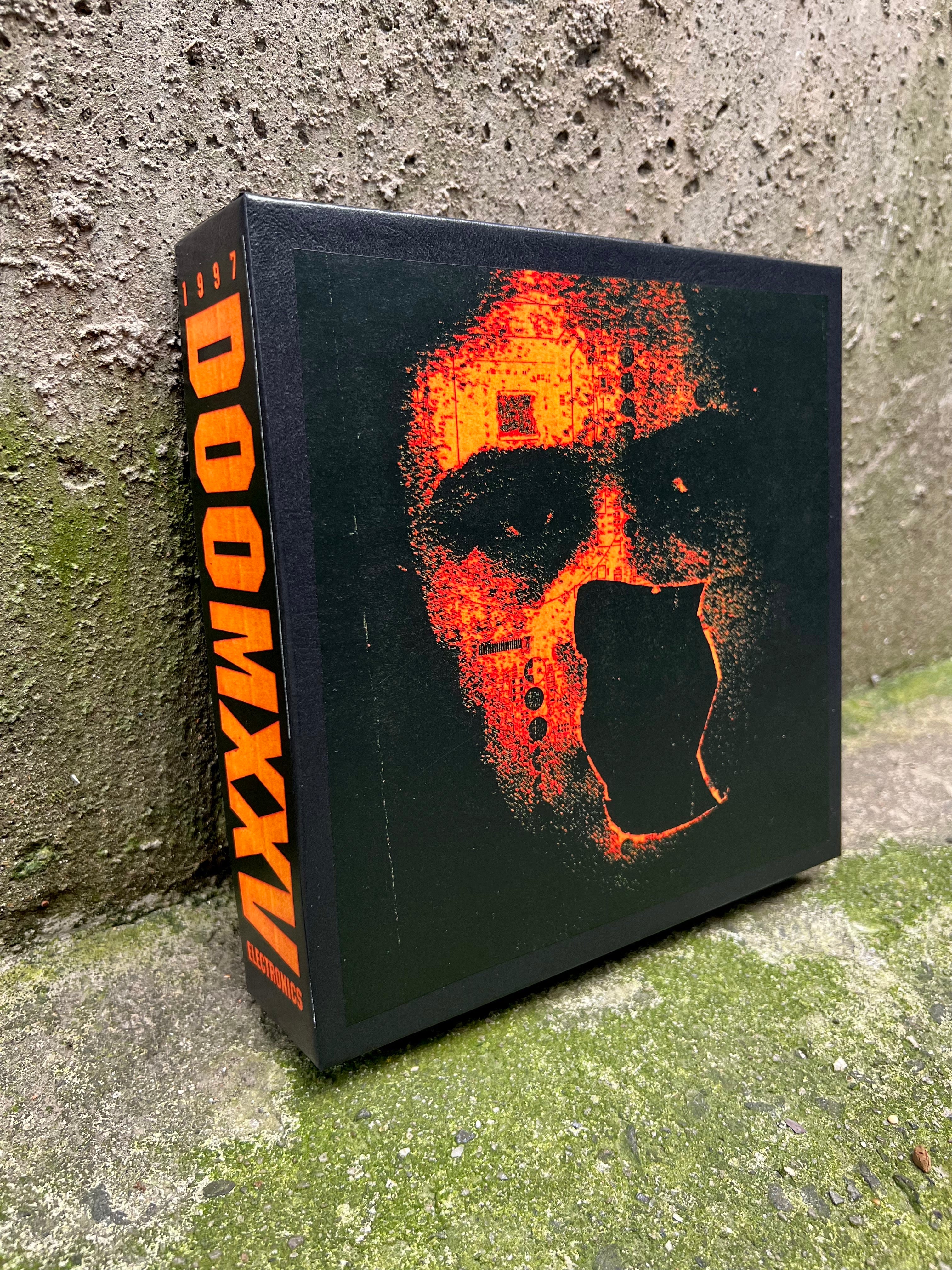 DOOM ELECTRONICS XXV | SPECIAL EDITION BOX – Hospital Productions